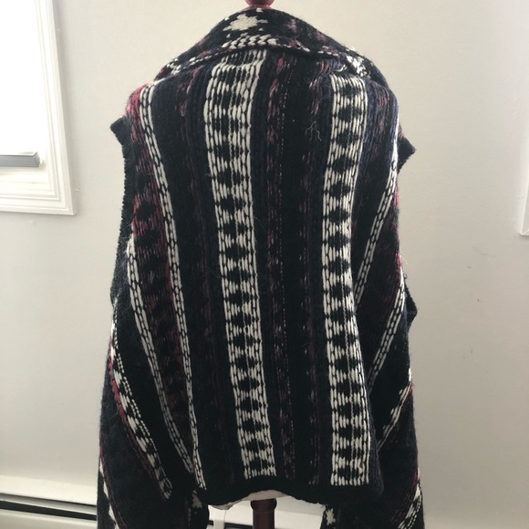 Thick knit sweater vest - Picture 3 of 5